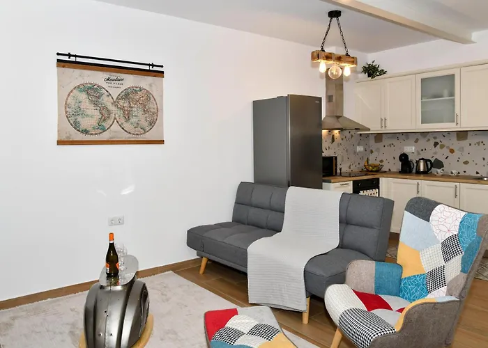 Captain Theo's Modern Maria Appartement *