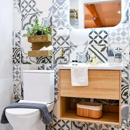 아파트 Captain Theo's Modern Maria