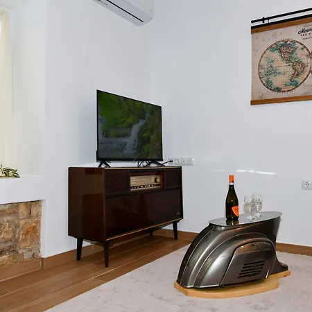 Apartmán Captain Theo's Modern Maria Lefkímmi